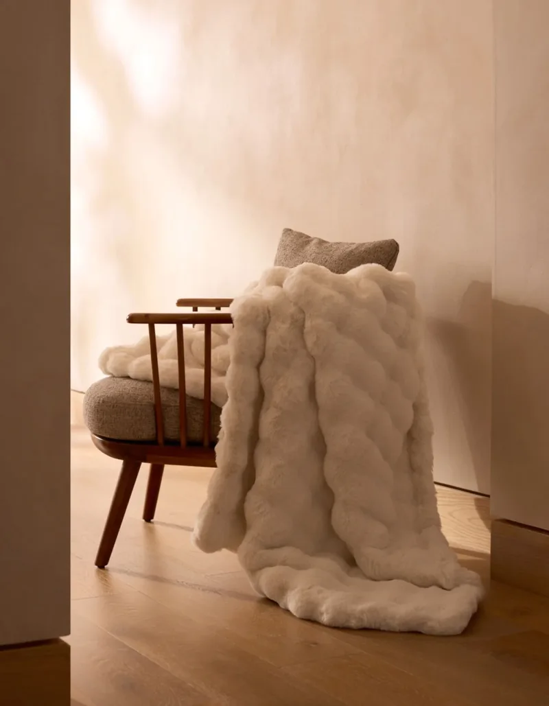 Bubble Cuddle Blanket